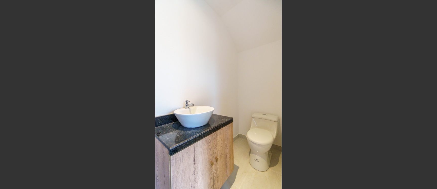 Casa de estreno en venta ubicado en Urbanización Costalmar II, Vía a la Costa GeoBienes - Casa de estreno en venta ubicado en Urbanización Costalmar II, Vía a la Costa - Plusvalia Guayaquil Casas de venta y alquiler Inmobiliaria Ecuador