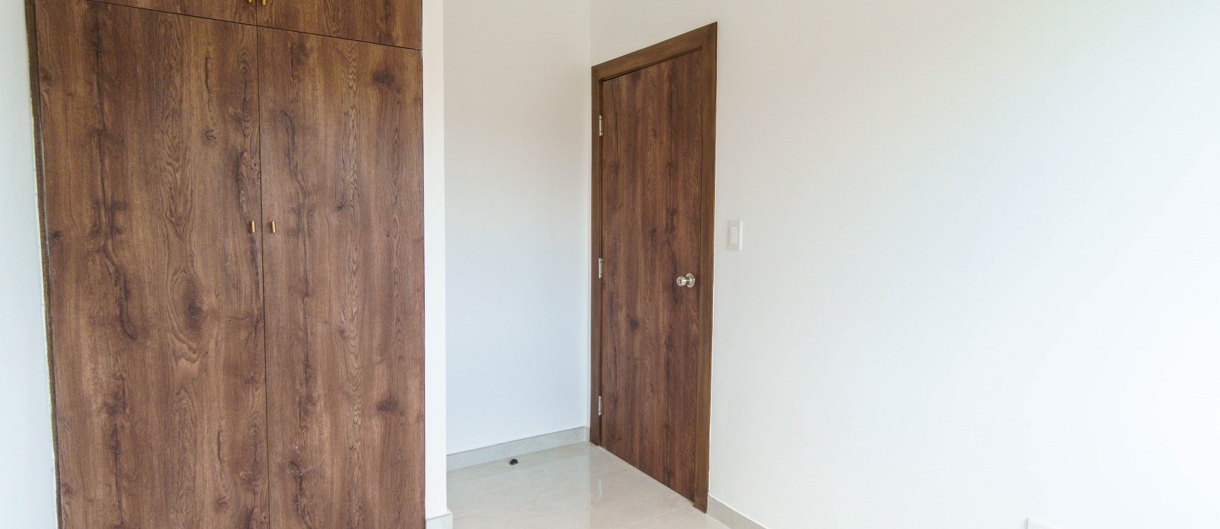 Casa de estreno en venta ubicado en Urbanización Costalmar II, Vía a la Costa GeoBienes - Casa de estreno en venta ubicado en Urbanización Costalmar II, Vía a la Costa - Plusvalia Guayaquil Casas de venta y alquiler Inmobiliaria Ecuador