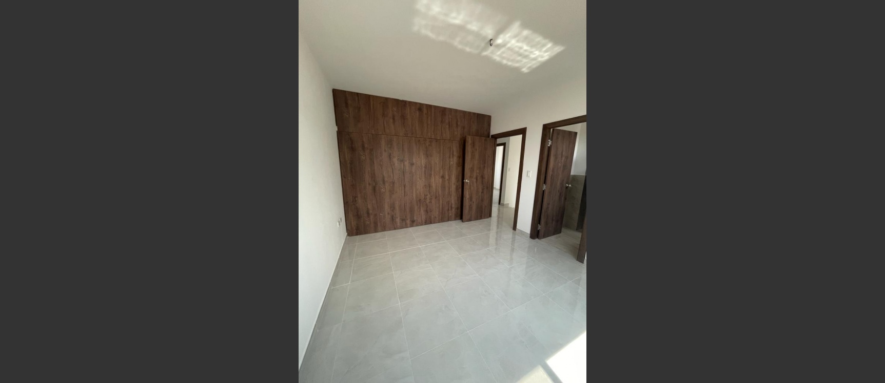 Casa de estreno en venta ubicado en Urbanización Costalmar II, Vía a la Costa GeoBienes - Casa de estreno en venta ubicado en Urbanización Costalmar II, Vía a la Costa - Plusvalia Guayaquil Casas de venta y alquiler Inmobiliaria Ecuador