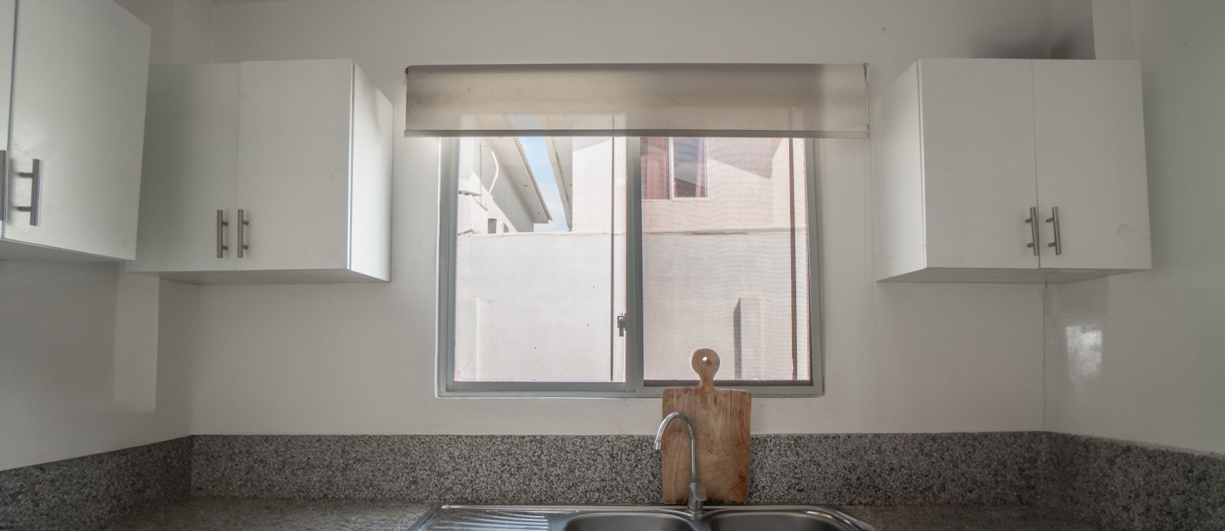 GeoBienes - Casa de oportunidad en venta, Casa Laguna, etapa Brisas - Plusvalia Guayaquil Casas de venta y alquiler Inmobiliaria Ecuador