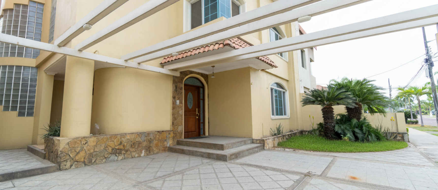 GeoBienes - Casa de oportunidad en venta, Santa María de Casa Grande, La Aurora - Plusvalia Guayaquil Casas de venta y alquiler Inmobiliaria Ecuador