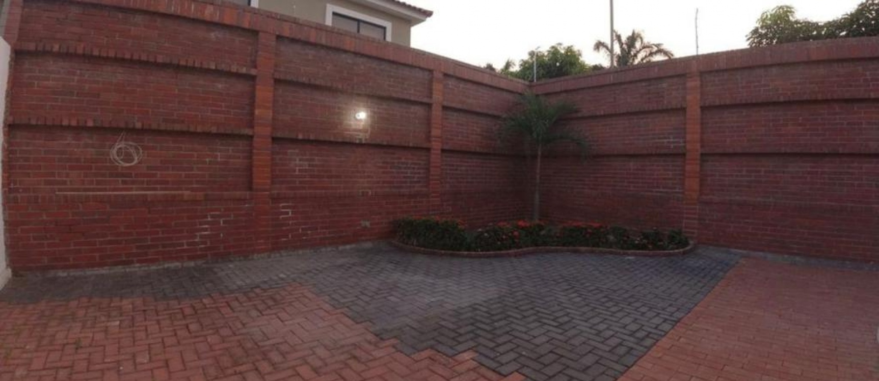 Casa de una planta en alquiler ubicado en Ciudad Celeste, Etapa Península GeoBienes - Casa de una planta en alquiler ubicado en Ciudad Celeste, Etapa Península - Plusvalia Guayaquil Casas de venta y alquiler Inmobiliaria Ecuador