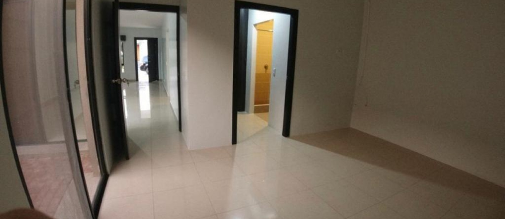 Casa de una planta en alquiler ubicado en Ciudad Celeste, Etapa Península GeoBienes - Casa de una planta en alquiler ubicado en Ciudad Celeste, Etapa Península - Plusvalia Guayaquil Casas de venta y alquiler Inmobiliaria Ecuador
