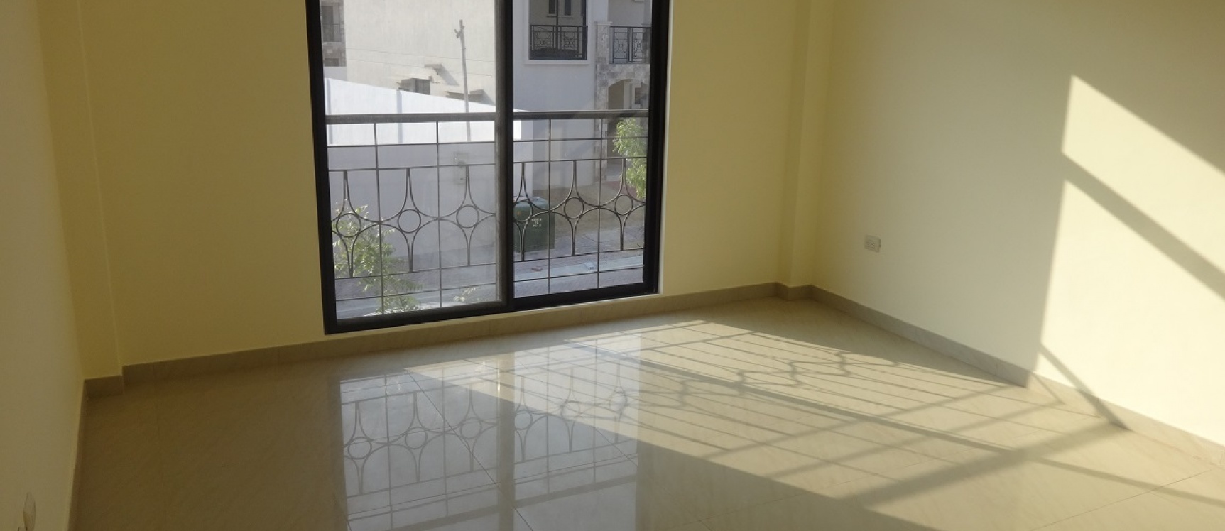 GeoBienes - Casa de venta en Bosques de La Costa. Casa de 4 dormitorios en Guayaquil - Plusvalia Guayaquil Casas de venta y alquiler Inmobiliaria Ecuador