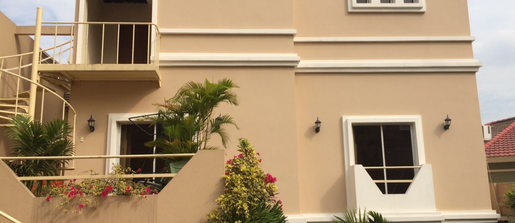 GeoBienes - Casa en Venta en Cumbre / Ceibos Guayaquil - Plusvalia Guayaquil Casas de venta y alquiler Inmobiliaria Ecuador