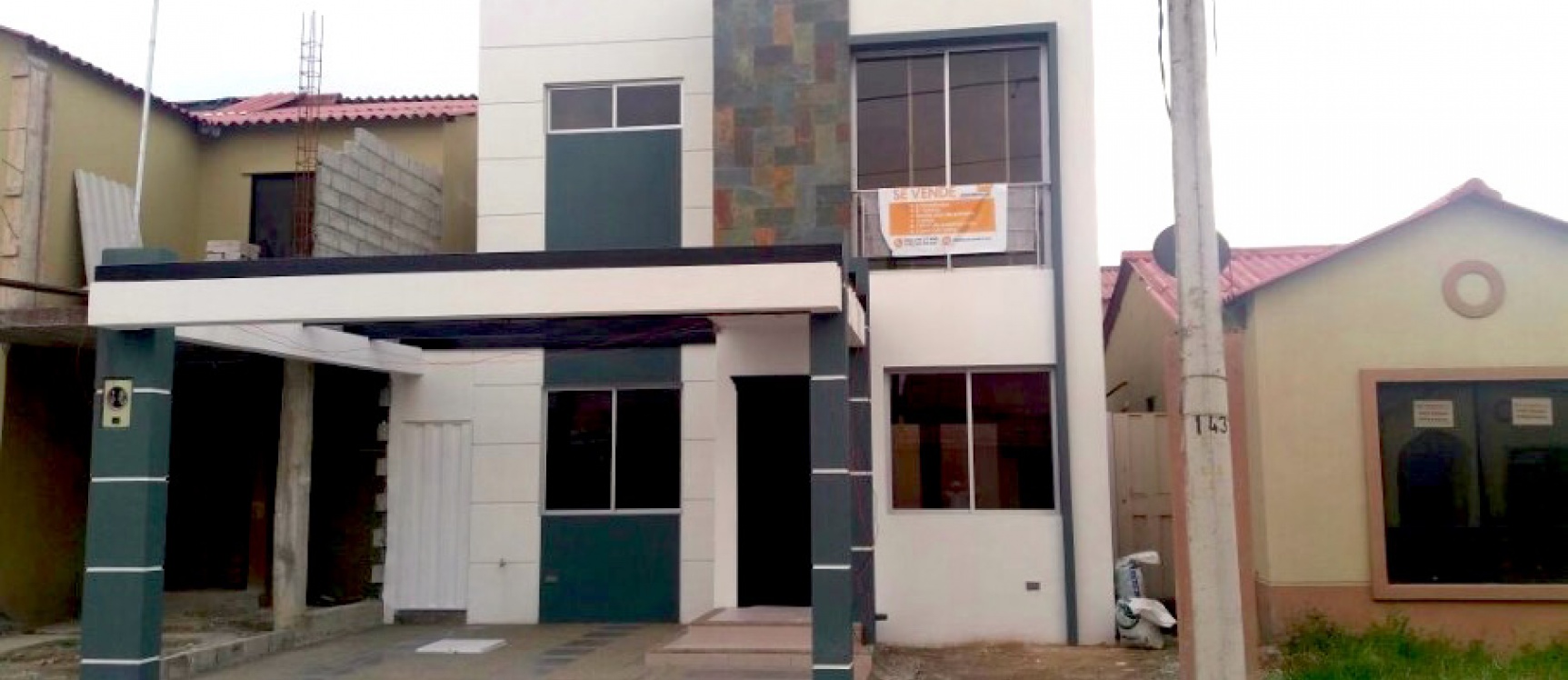 GeoBienes - Casa de Venta en Villaclub, Samborondón. Con acabados de lujo y nueva tecnología en construcción - Plusvalia Guayaquil Casas de venta y alquiler Inmobiliaria Ecuador