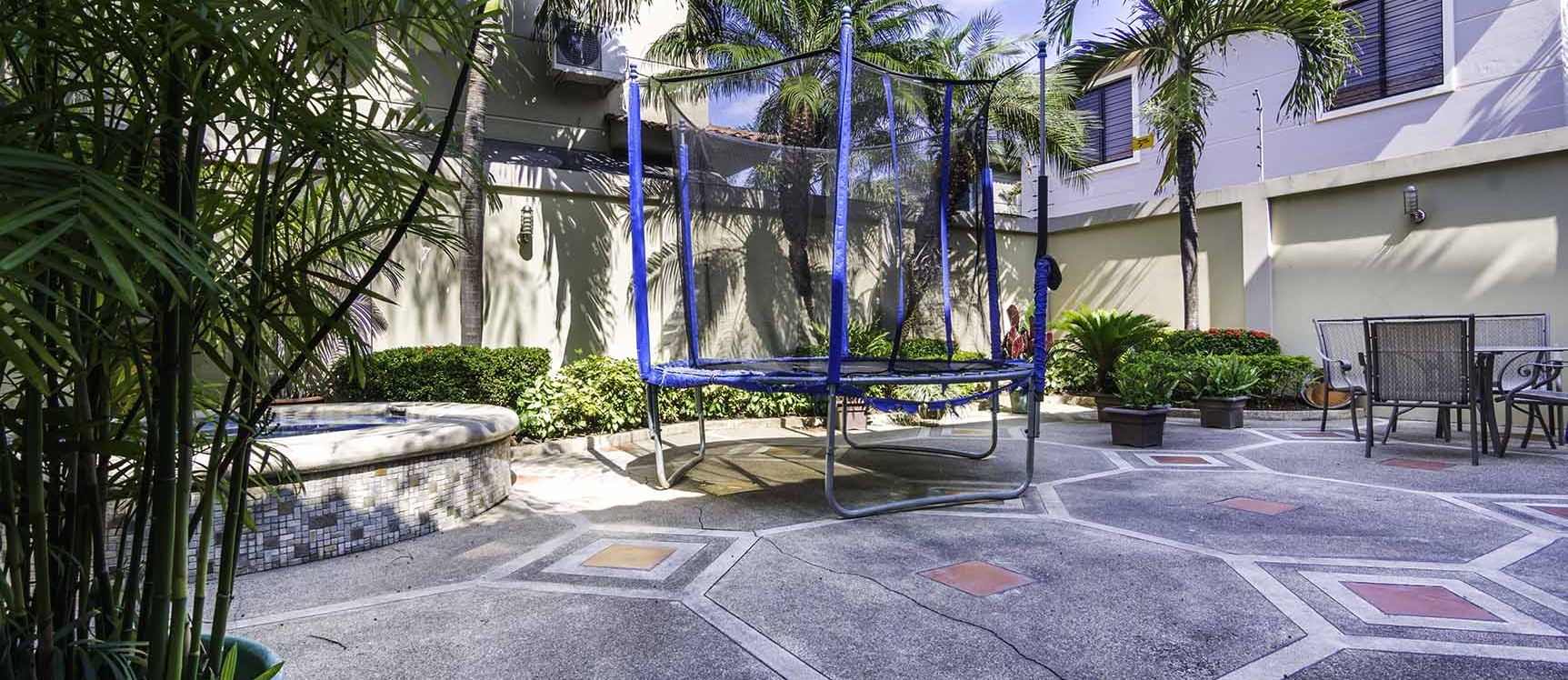 Casa en alquiler en Ceibos Real vía a la Costa GeoBienes - Casa en alquiler en Ceibos Real Los Ceibos - Guayaquil - Plusvalia Guayaquil Casas de venta y alquiler Inmobiliaria Ecuador
