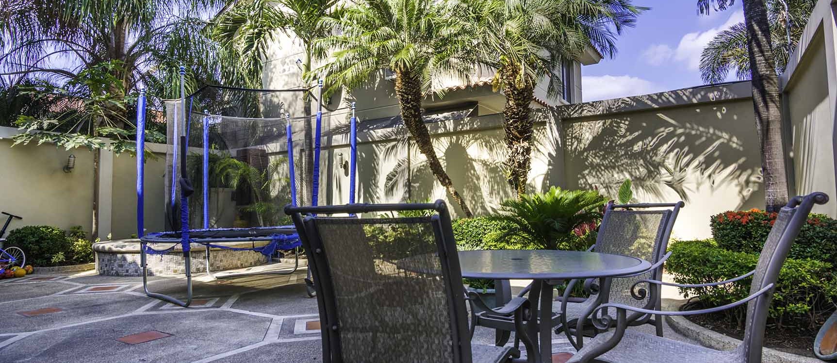 Casa en alquiler en Ceibos Real vía a la Costa GeoBienes - Casa en alquiler en Ceibos Real Los Ceibos - Guayaquil - Plusvalia Guayaquil Casas de venta y alquiler Inmobiliaria Ecuador