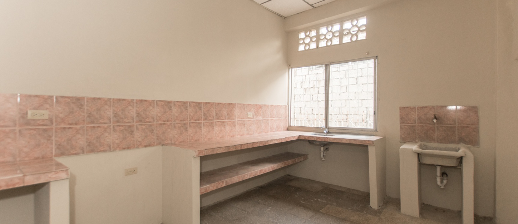 Casa en alquiler en Colinas de la Alborada GeoBienes - Casa en alquiler en Colinas de la Alborada - Plusvalia Guayaquil Casas de venta y alquiler Inmobiliaria Ecuador