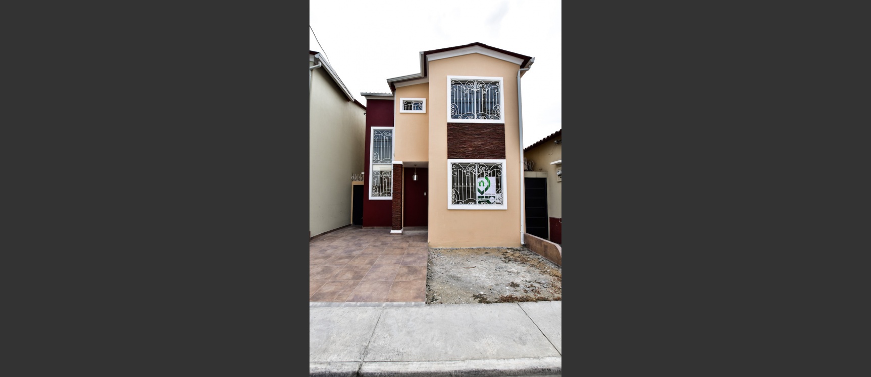 Casa en Alquiler en la Urbanización Villa Italia GeoBienes - Casa en Alquiler en la Urbanización Villa Italia - Plusvalia Guayaquil Casas de venta y alquiler Inmobiliaria Ecuador