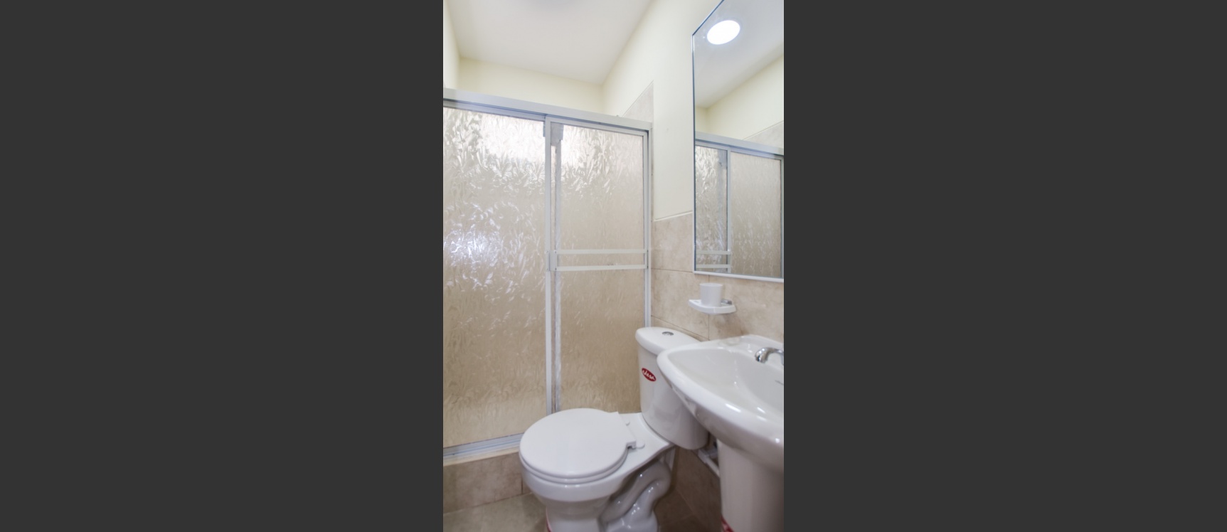 Casa en Alquiler en la Urbanización Villa Italia GeoBienes - Casa en Alquiler en la Urbanización Villa Italia - Plusvalia Guayaquil Casas de venta y alquiler Inmobiliaria Ecuador
