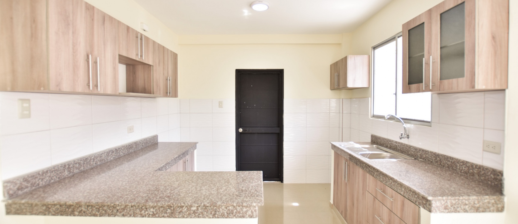Casa en Alquiler en la Urbanización Villa Italia GeoBienes - Casa en Alquiler en la Urbanización Villa Italia - Plusvalia Guayaquil Casas de venta y alquiler Inmobiliaria Ecuador