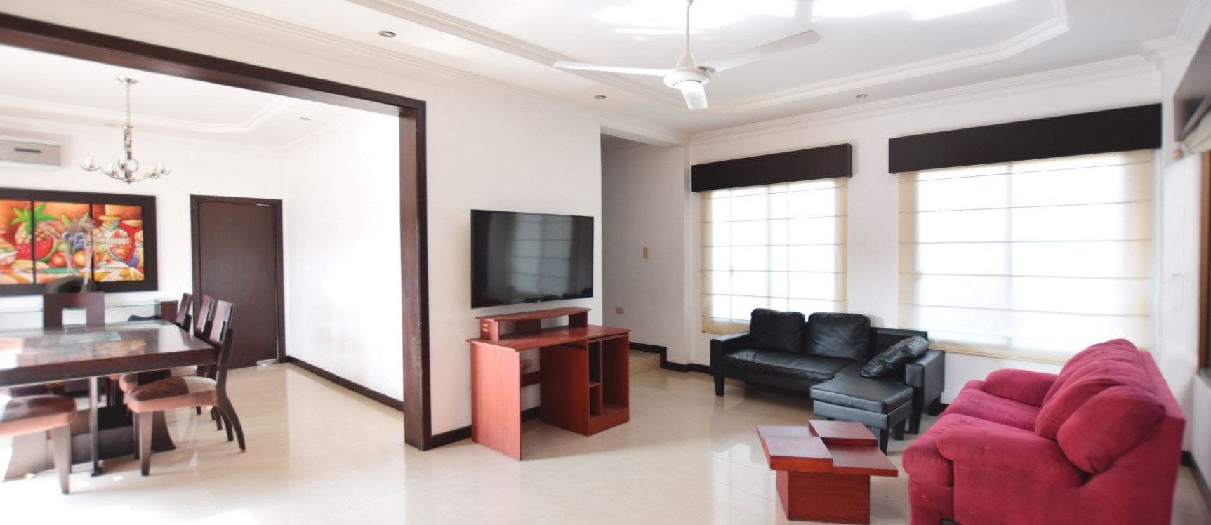Casa en alquiler en Laguna del Sol, Vía Samborondón GeoBienes - Casa en alquiler en Laguna del Sol, Vía Samborondón - Plusvalia Guayaquil Casas de venta y alquiler Inmobiliaria Ecuador
