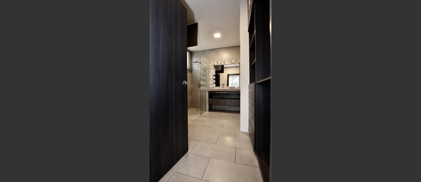 Casa en Alquiler en los Ceibos - Urbanización los Senderos GeoBienes - Casa en Alquiler en los Ceibos - Urbanización los Senderos - Plusvalia Guayaquil Casas de venta y alquiler Inmobiliaria Ecuador