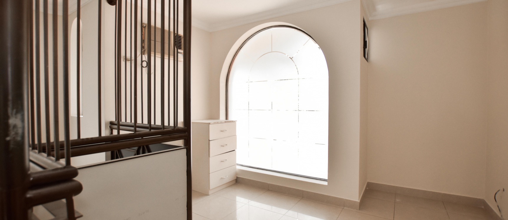 Casa en alquiler en Urb. Camino del Río, Vía Samborondón km3 GeoBienes - Casa en alquiler en Urb. Camino del Río, Vía Samborondón km3 - Plusvalia Guayaquil Casas de venta y alquiler Inmobiliaria Ecuador