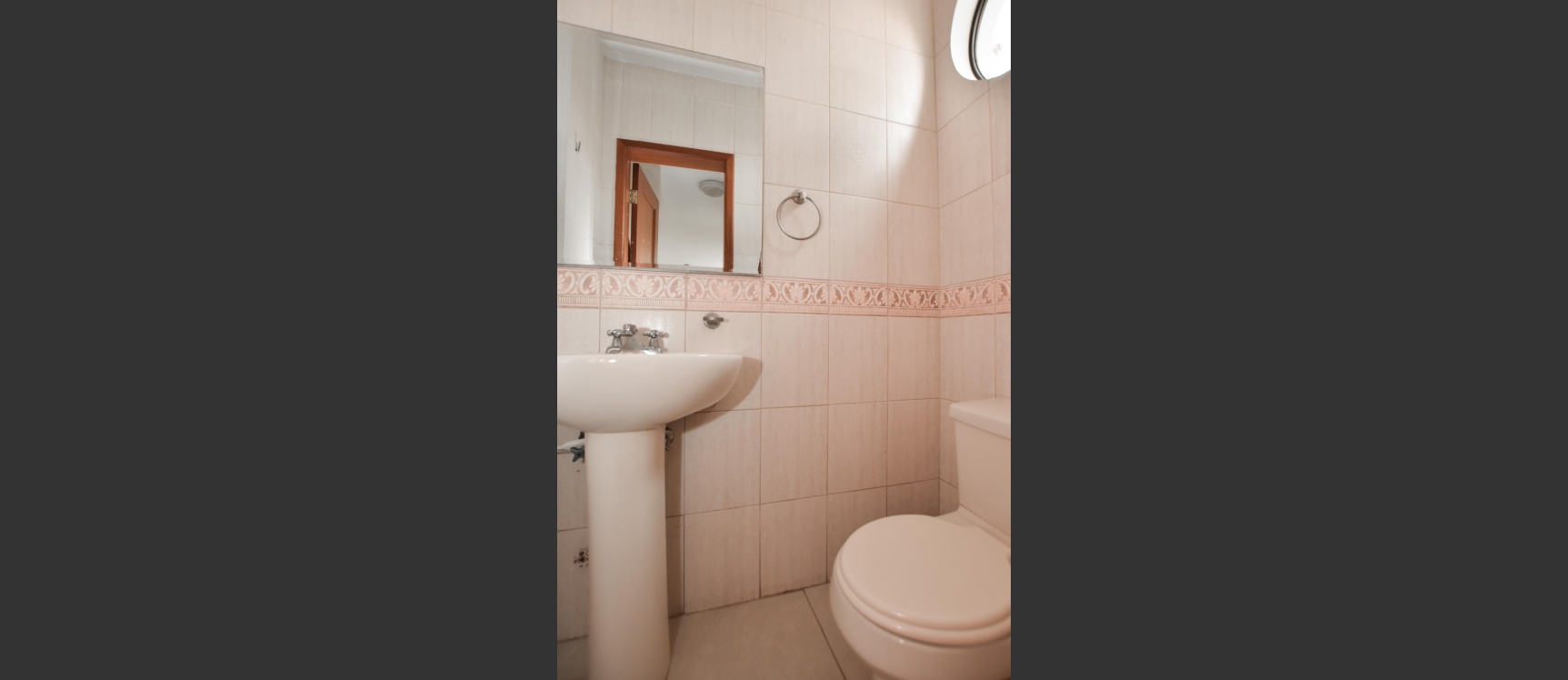 Casa en alquiler en Urb. Camino del Río, Vía Samborondón km3 GeoBienes - Casa en alquiler en Urb. Camino del Río, Vía Samborondón km3 - Plusvalia Guayaquil Casas de venta y alquiler Inmobiliaria Ecuador