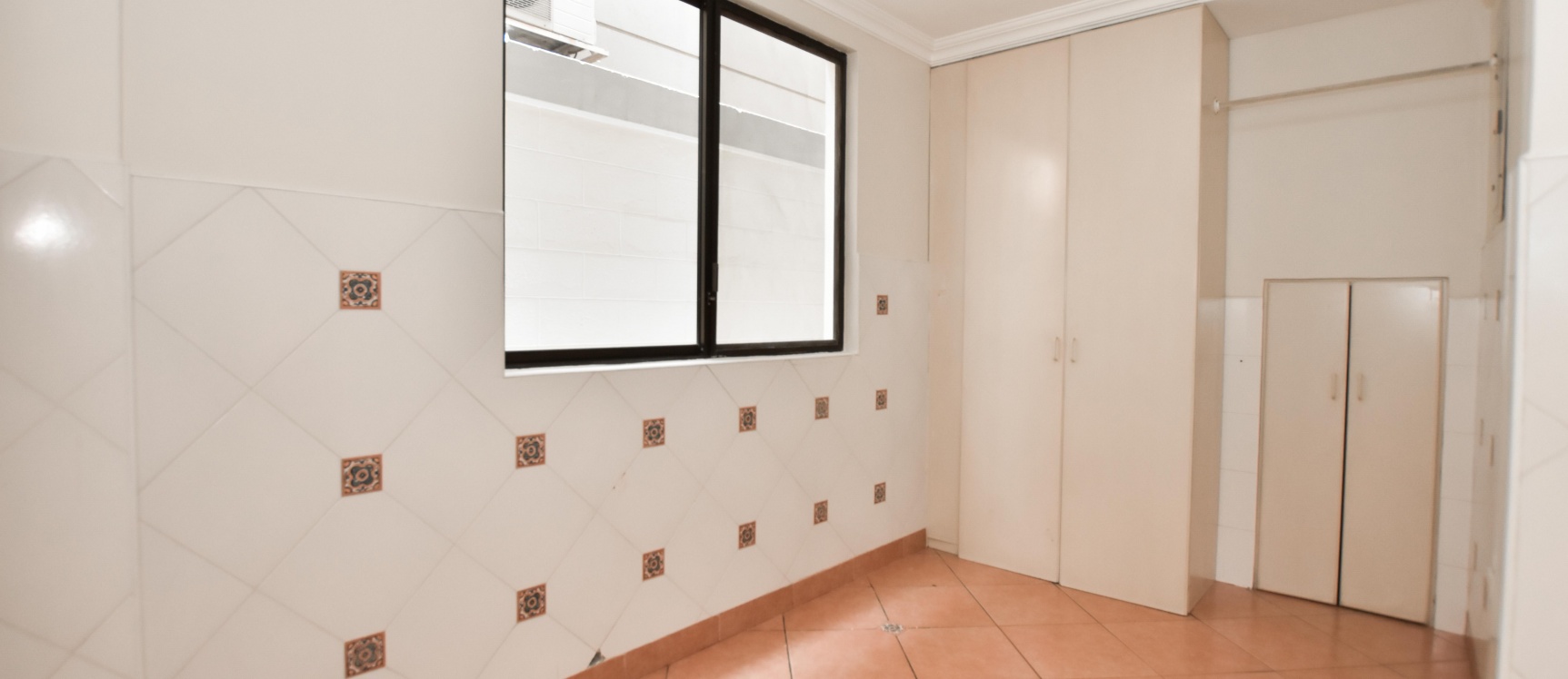 Casa en alquiler en Urb. Camino del Río, Vía Samborondón km3 GeoBienes - Casa en alquiler en Urb. Camino del Río, Vía Samborondón km3 - Plusvalia Guayaquil Casas de venta y alquiler Inmobiliaria Ecuador