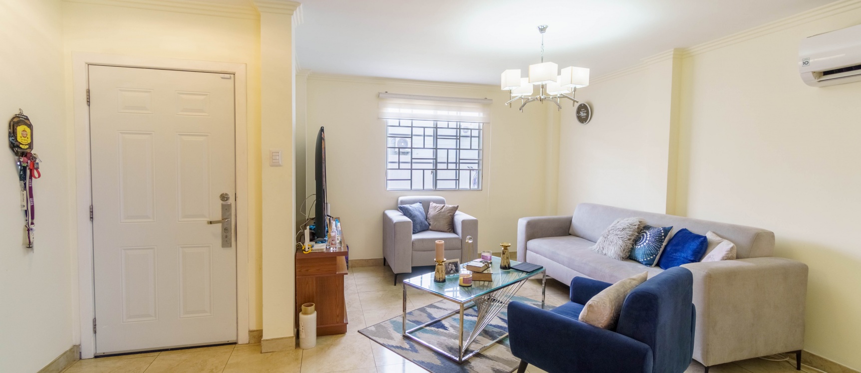 Casa en venta en Urb. Casa Laguna, etapa Paradisa GeoBienes - Casa en venta en Urb. Casa Laguna, Etapa Paradisa - Plusvalia Guayaquil Casas de venta y alquiler Inmobiliaria Ecuador