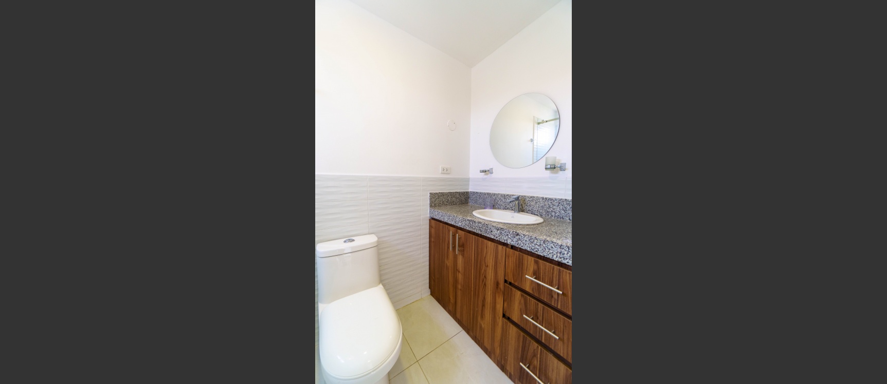 Casa en alquiler en Urbanización Casa Laguna, vía La Aurora. GeoBienes - Casa en alquiler en Urbanización Casa Laguna, vía La Aurora. - Plusvalia Guayaquil Casas de venta y alquiler Inmobiliaria Ecuador