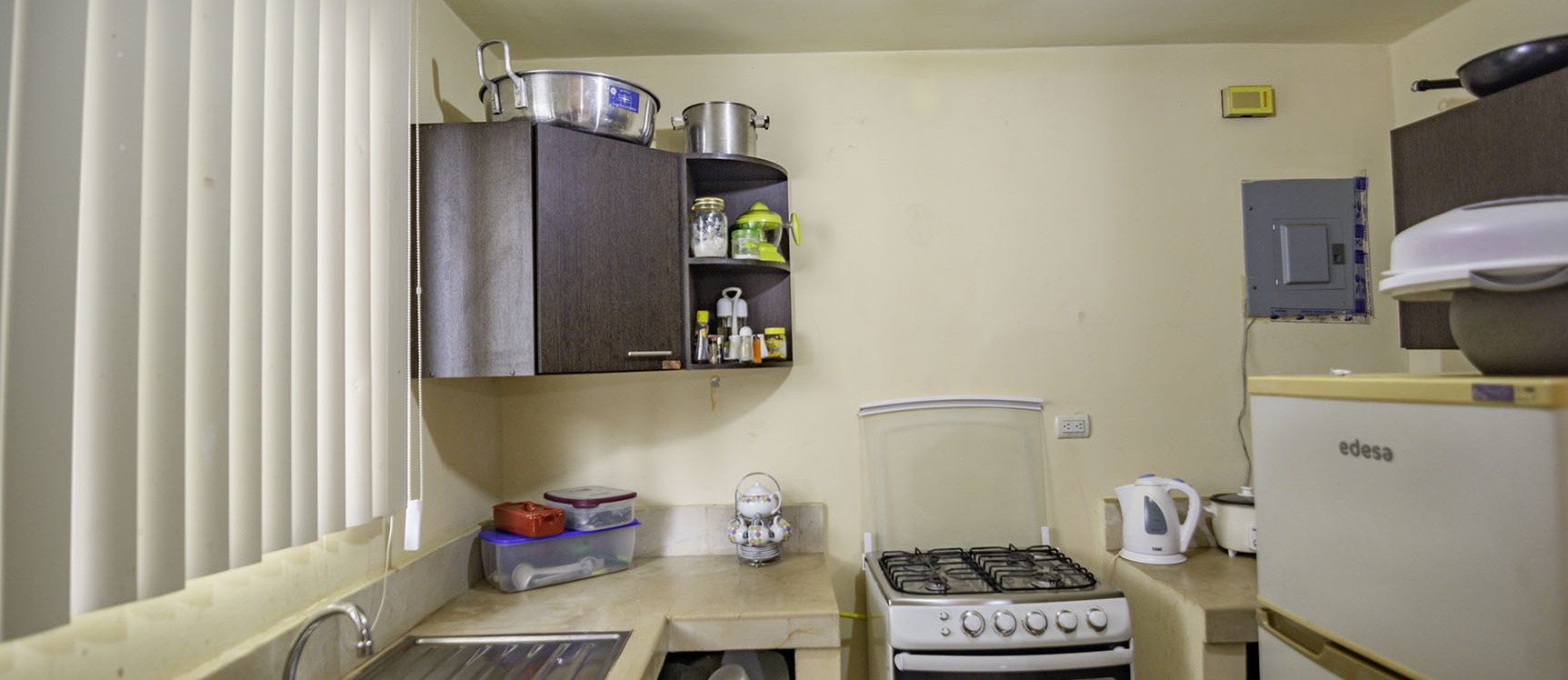 Casa en alquiler en Urbanización Málaga 2, Vía Samborondón GeoBienes - Casa en alquiler en Urbanización Málaga 2, Vía Samborondón - Plusvalia Guayaquil Casas de venta y alquiler Inmobiliaria Ecuador