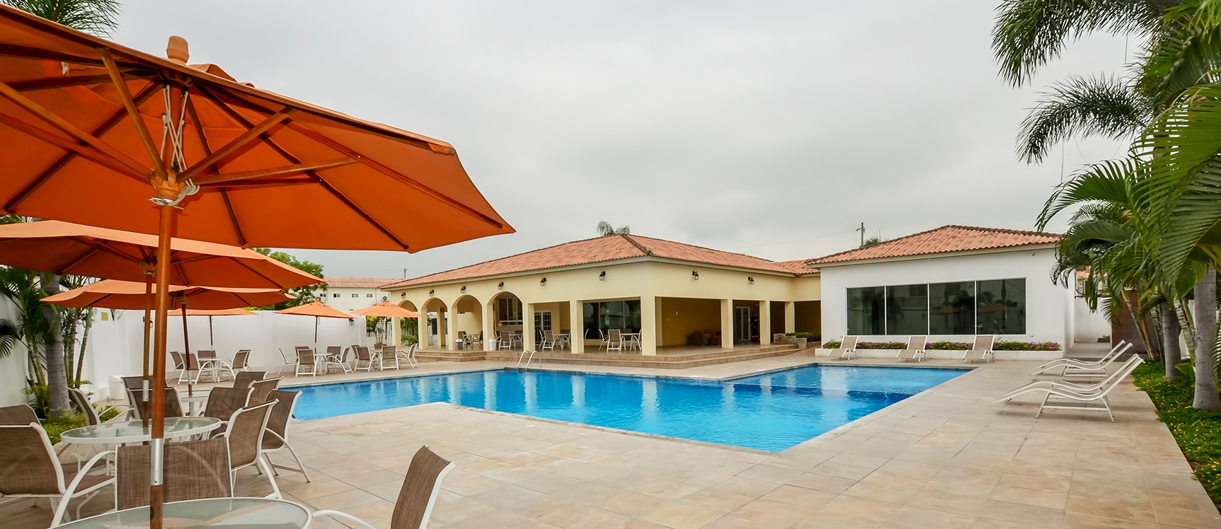 Casa en alquiler en Urbanización Málaga II sector Vía Salitre GeoBienes - Casa en alquiler en Urbanización Málaga II sector Vía Salitre - Plusvalia Guayaquil Casas de venta y alquiler Inmobiliaria Ecuador