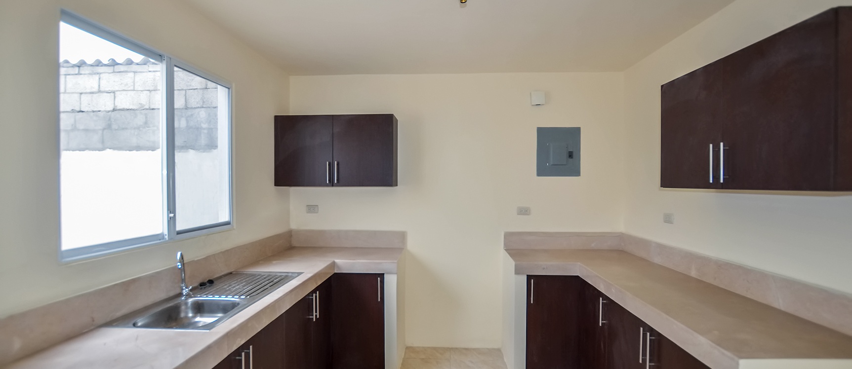 Casa en alquiler en Urbanización Málaga II sector Vía Salitre GeoBienes - Casa en alquiler en Urbanización Málaga II sector Vía Salitre - Plusvalia Guayaquil Casas de venta y alquiler Inmobiliaria Ecuador