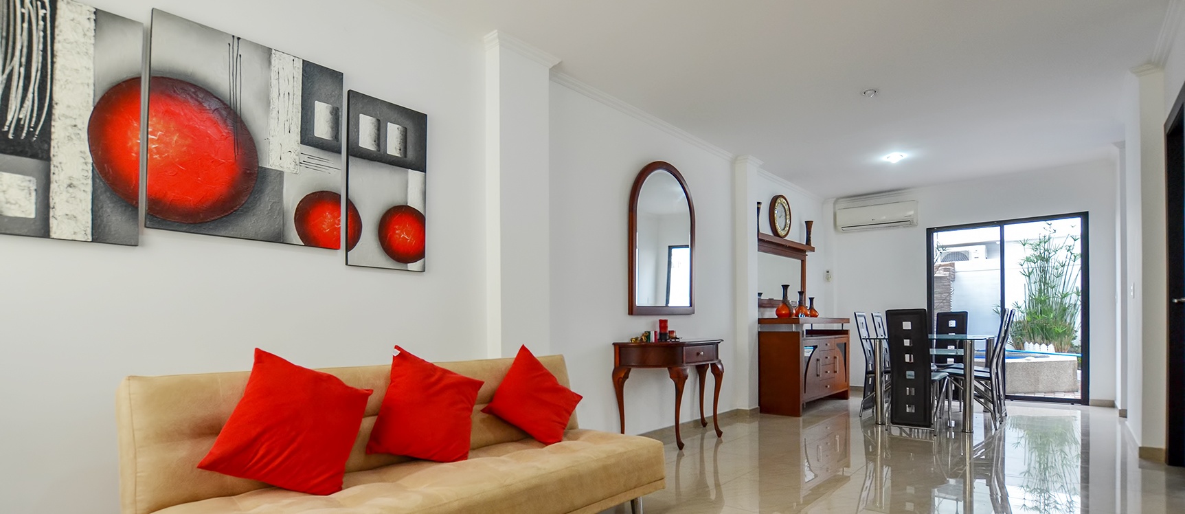 Casa en alquiler en Urbanización Napoli sector Vía a Samborondón GeoBienes - Casa en venta en Urbanización Napoli sector Vía a Samborondón - Plusvalia Guayaquil Casas de venta y alquiler Inmobiliaria Ecuador