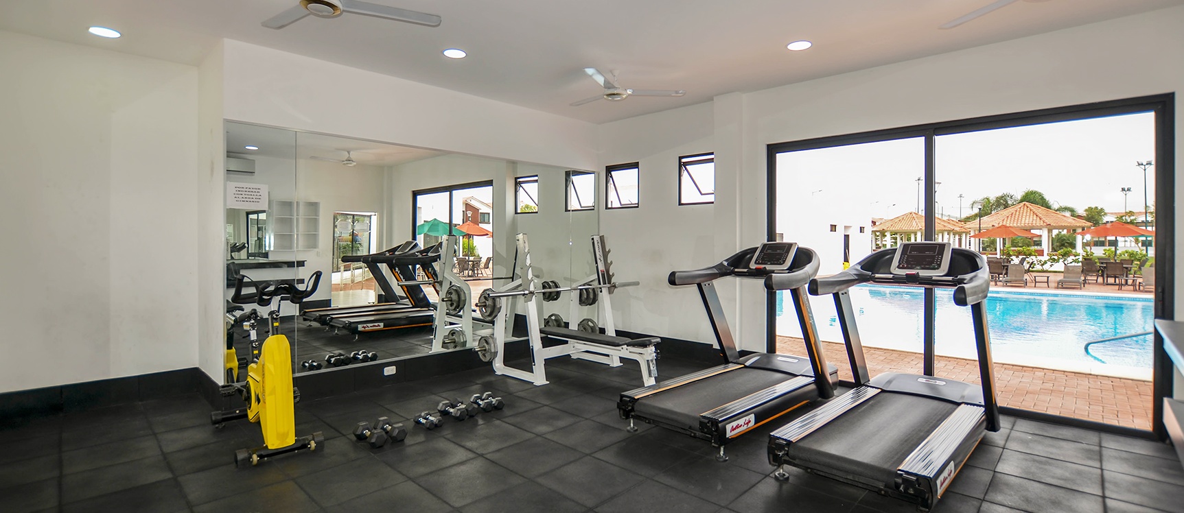 Casa en alquiler en Urbanización Napoli sector Vía a Samborondón GeoBienes - Casa en venta en Urbanización Napoli sector Vía a Samborondón - Plusvalia Guayaquil Casas de venta y alquiler Inmobiliaria Ecuador