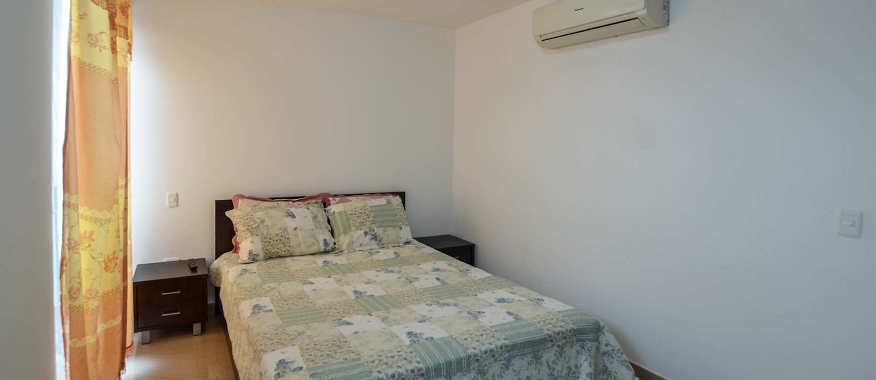 Casa en alquiler en Urbanización Napoli sector Vía a Samborondón GeoBienes - Casa en alquiler en Urbanización Napoli sector Vía a Samborondón - Plusvalia Guayaquil Casas de venta y alquiler Inmobiliaria Ecuador