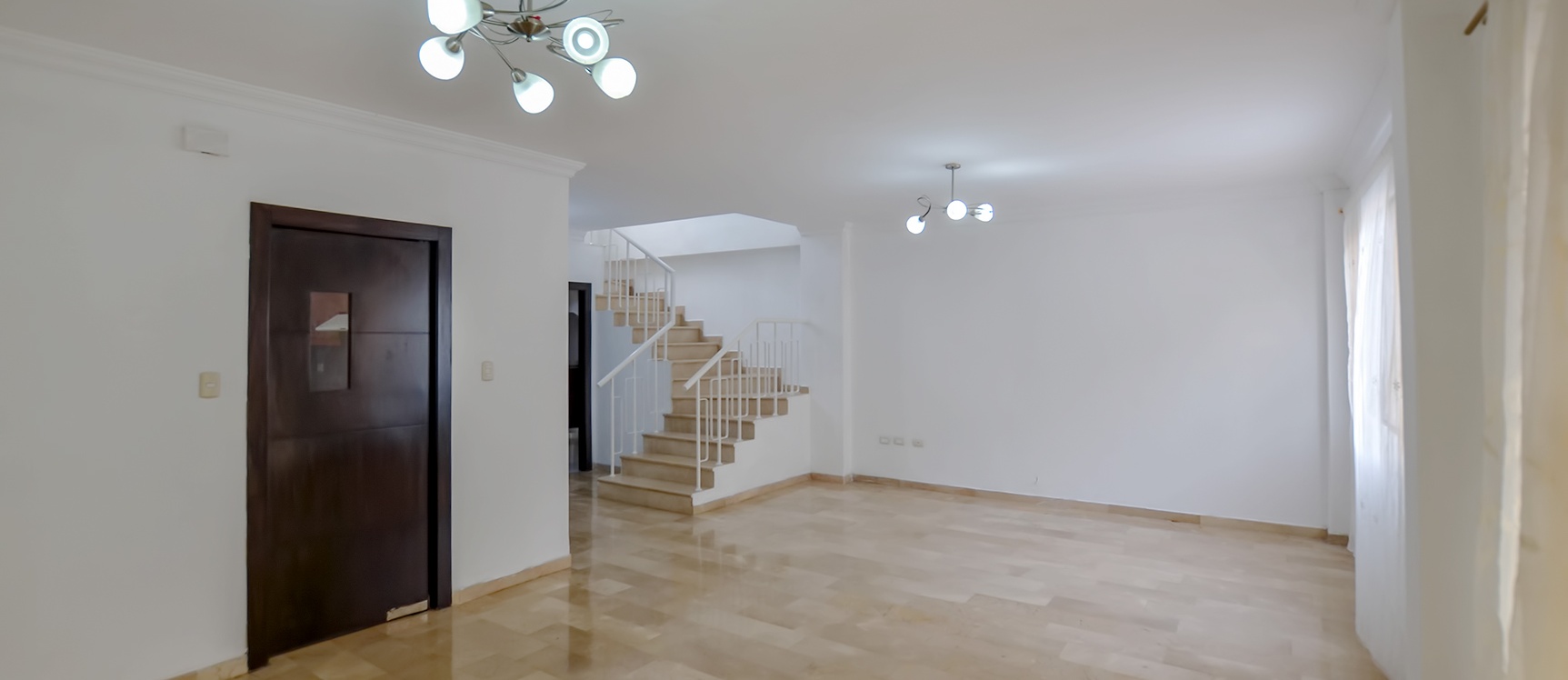 Casa en alquiler en urbanización Portal al Sol sector Vía a la Costa GeoBienes - Casa en alquiler en urbanización Portal al Sol sector Vía a la Costa - Plusvalia Guayaquil Casas de venta y alquiler Inmobiliaria Ecuador