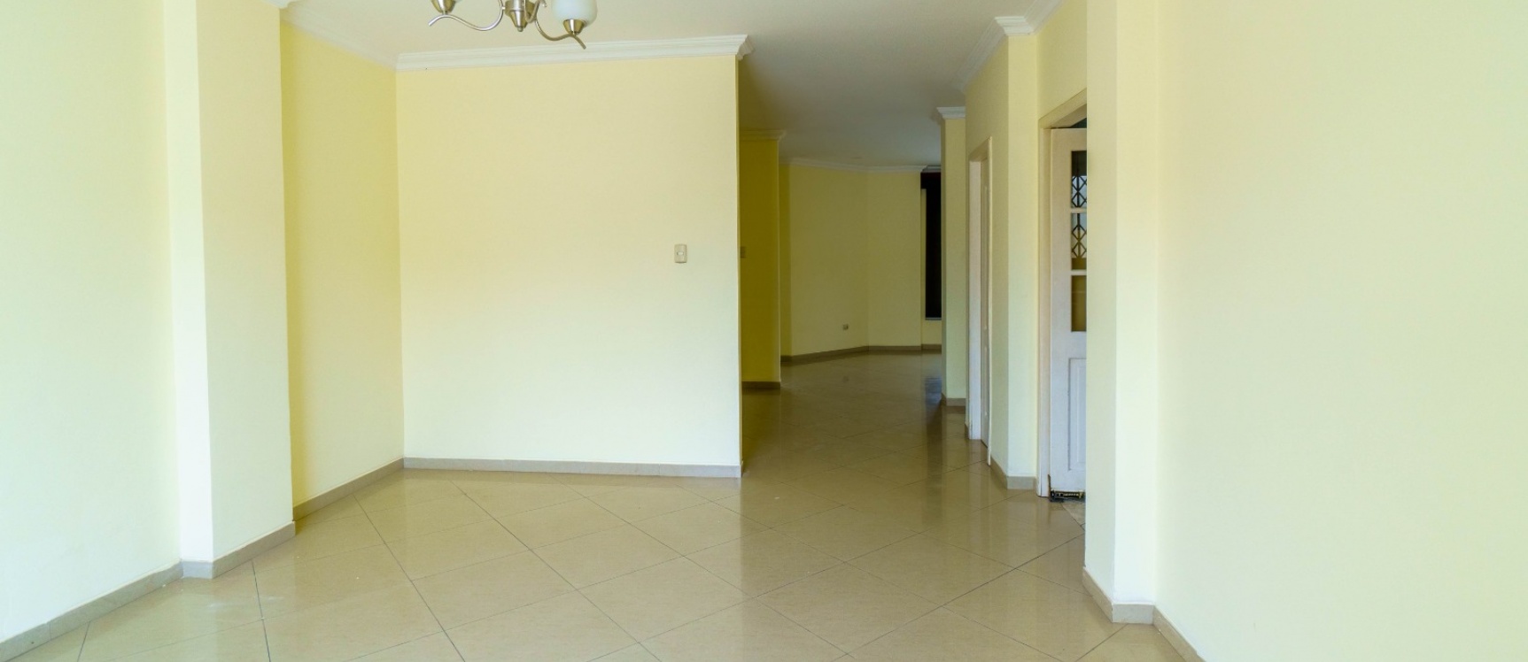 Casa en alquiler en Urbanización Portal al Sol, Vía a la Costa GeoBienes - Casa en alquiler en Urbanización Portal al Sol, Vía a la Costa - Plusvalia Guayaquil Casas de venta y alquiler Inmobiliaria Ecuador