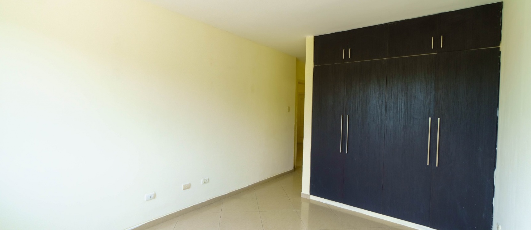 Casa en alquiler en Urbanización Portal al Sol, Vía a la Costa GeoBienes - Casa en alquiler en Urbanización Portal al Sol, Vía a la Costa - Plusvalia Guayaquil Casas de venta y alquiler Inmobiliaria Ecuador