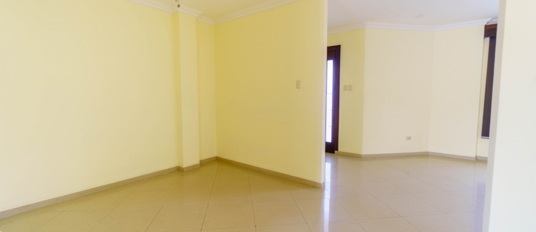 Casa en alquiler en Urbanización Portal al Sol, Vía a la Costa GeoBienes - Casa en alquiler en Urbanización Portal al Sol, Vía a la Costa - Plusvalia Guayaquil Casas de venta y alquiler Inmobiliaria Ecuador