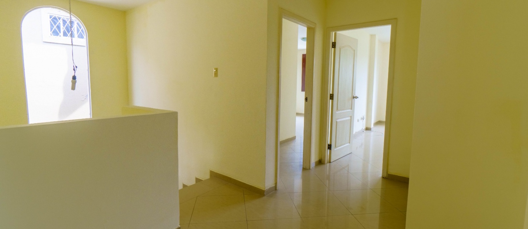 Casa en alquiler en Urbanización Portal al Sol, Vía a la Costa GeoBienes - Casa en alquiler en Urbanización Portal al Sol, Vía a la Costa - Plusvalia Guayaquil Casas de venta y alquiler Inmobiliaria Ecuador
