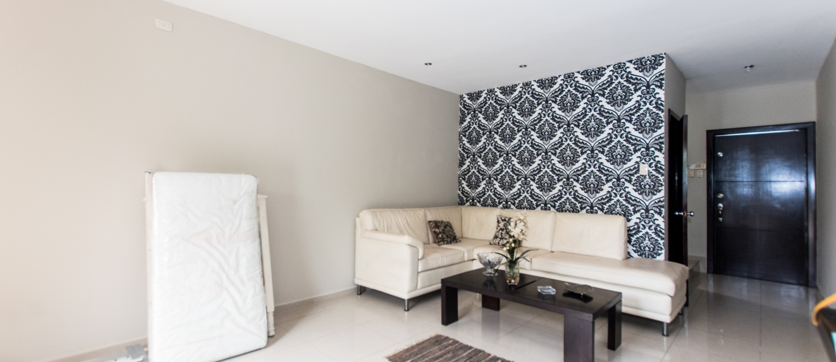 Casa en alquiler en Urbanización Portofino, Vía a la Costa GeoBienes - Casa en alquiler en Urbanización Portofino, Vía a la Costa - Plusvalia Guayaquil Casas de venta y alquiler Inmobiliaria Ecuador