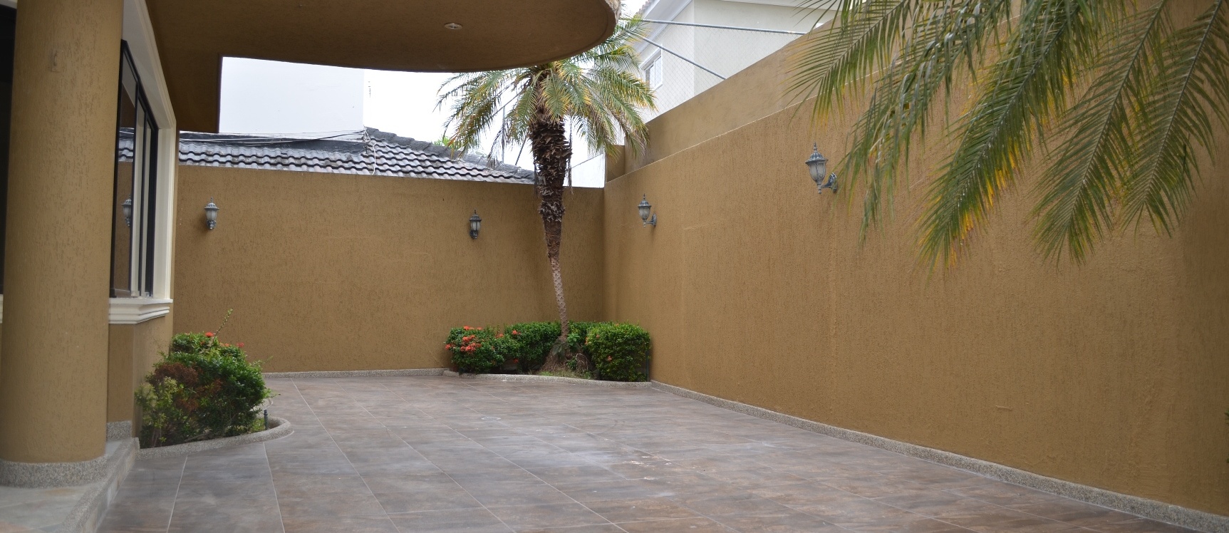 Casa en alquiler en urbanización Puerto Azul Via a la costa GeoBienes - Casa en alquiler en urbanización Puerto Azul Via a la costa - Plusvalia Guayaquil Casas de venta y alquiler Inmobiliaria Ecuador