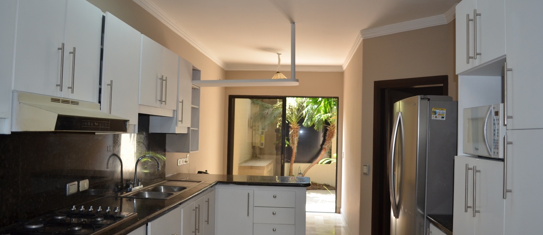 Casa en alquiler en urbanización Rio Grande - Samborondon GeoBienes - Casa en alquiler en urbanización Rio Grande - Samborondon - Plusvalia Guayaquil Casas de venta y alquiler Inmobiliaria Ecuador