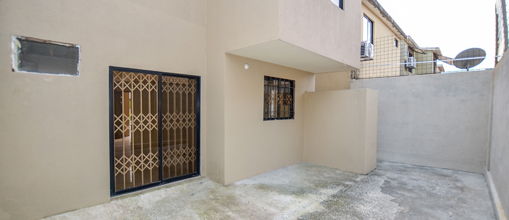 Casa en Alquiler en Urbanización San Antonio sector Vía Salitre GeoBienes - Casa en Alquiler en Urbanización San Antonio sector Vía Salitre - Plusvalia Guayaquil Casas de venta y alquiler Inmobiliaria Ecuador