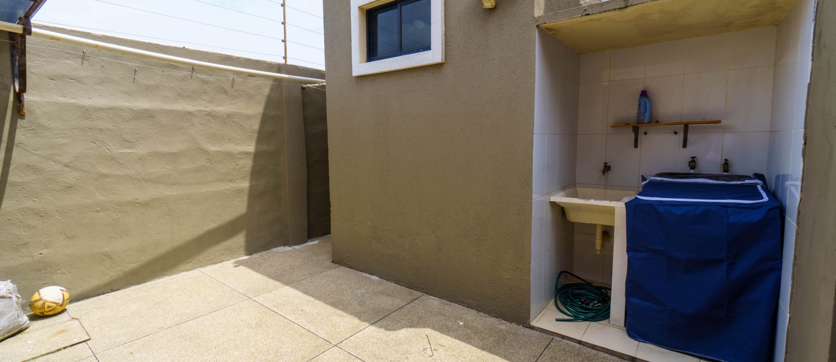 Casa en alquiler en Urbanización San Sebastián, Vía la Aurora GeoBienes - Casa en alquiler en Urbanización San Sebastián, Vía la Aurora - Plusvalia Guayaquil Casas de venta y alquiler Inmobiliaria Ecuador