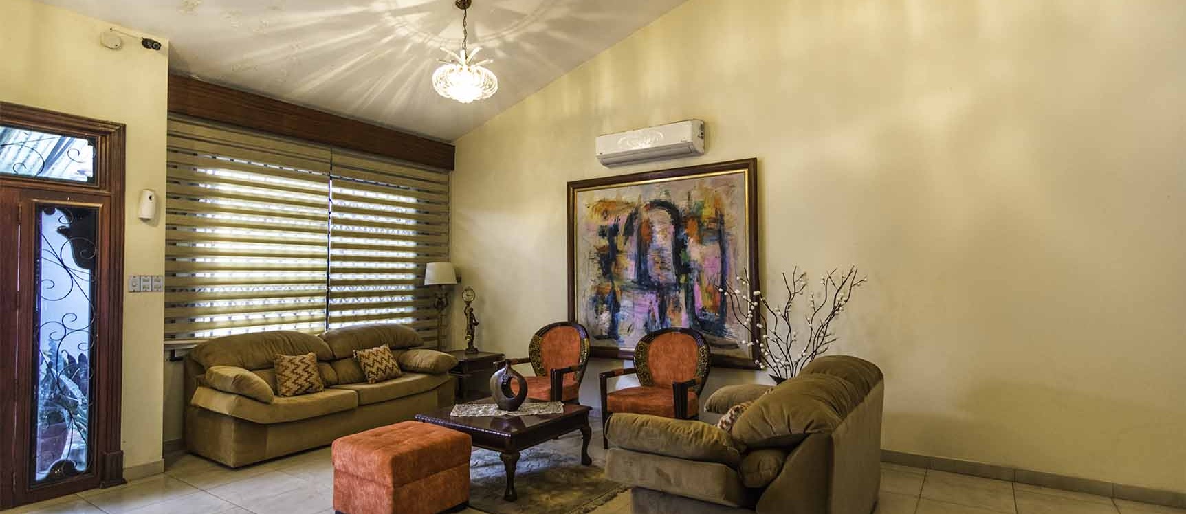Casa en Alquiler en Urdesa, calle Cedros Norte de Guayaquil GeoBienes - Casa en Alquiler en Urdesa, calle Cedros Norte de Guayaquil - Plusvalia Guayaquil Casas de venta y alquiler Inmobiliaria Ecuador