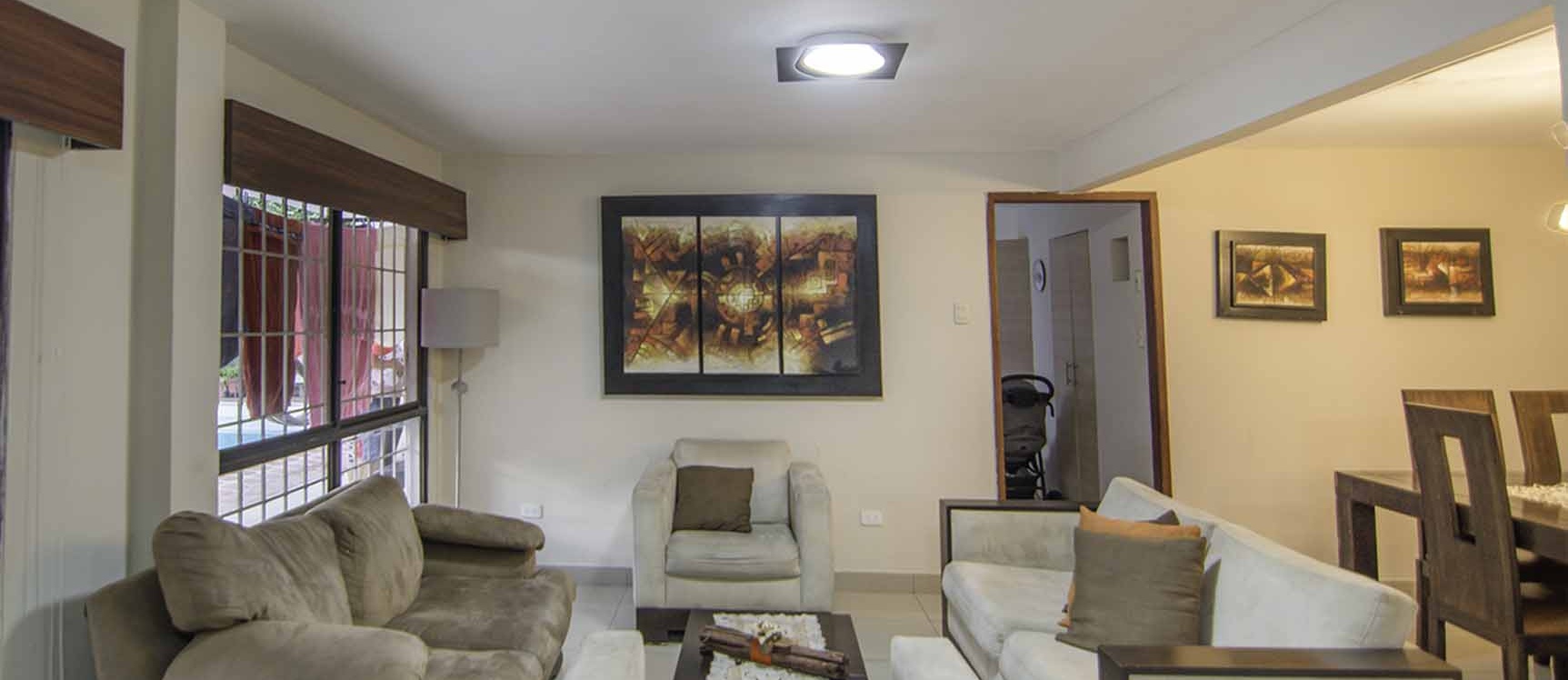 Casa en Alquiler en Urdesa, calle Cedros Norte de Guayaquil GeoBienes - Casa en Alquiler en Urdesa, calle Cedros Norte de Guayaquil - Plusvalia Guayaquil Casas de venta y alquiler Inmobiliaria Ecuador
