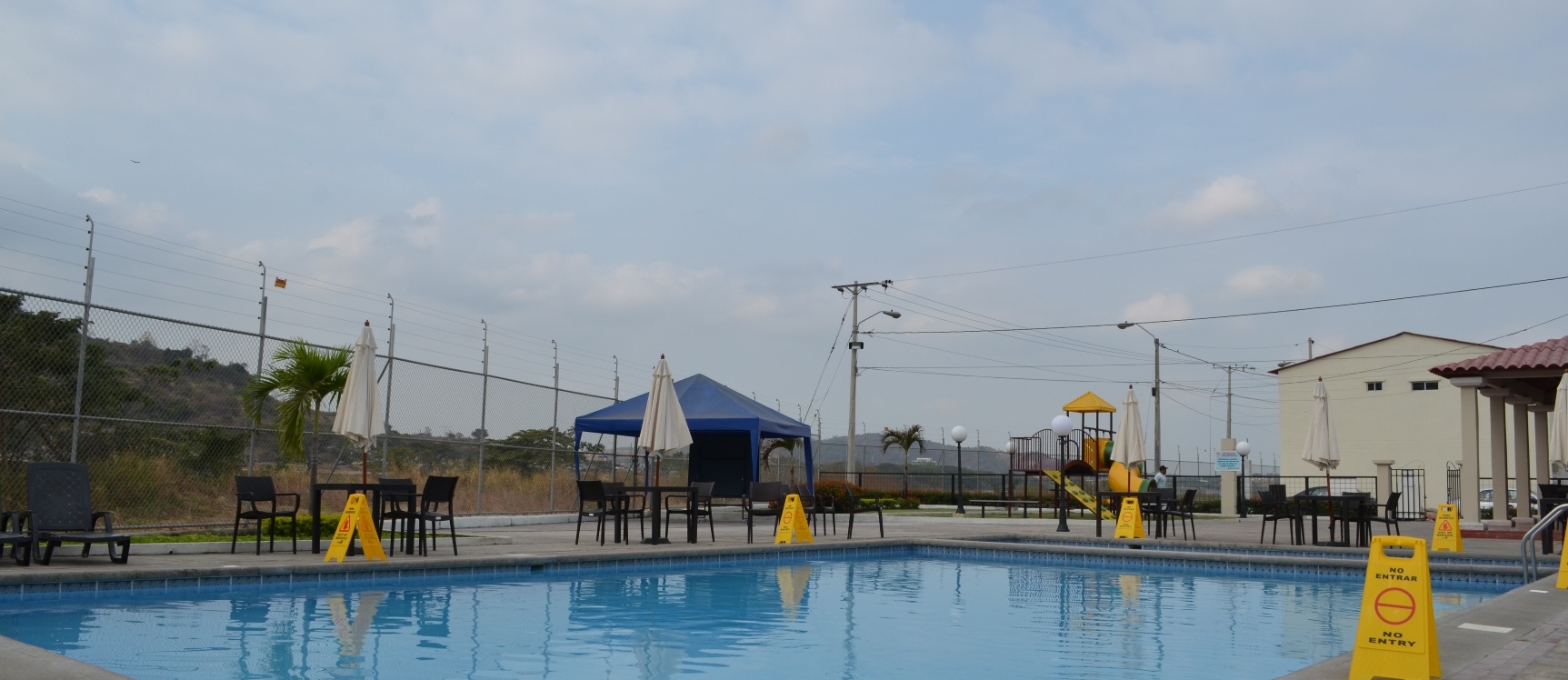 Casa en Alquiler Metrópolis II Autopista Terminal Terrestre Pascuales GeoBienes - Casa en Alquiler Metrópolis II Autopista Terminal Terrestre Pascuales - Plusvalia Guayaquil Casas de venta y alquiler Inmobiliaria Ecuador