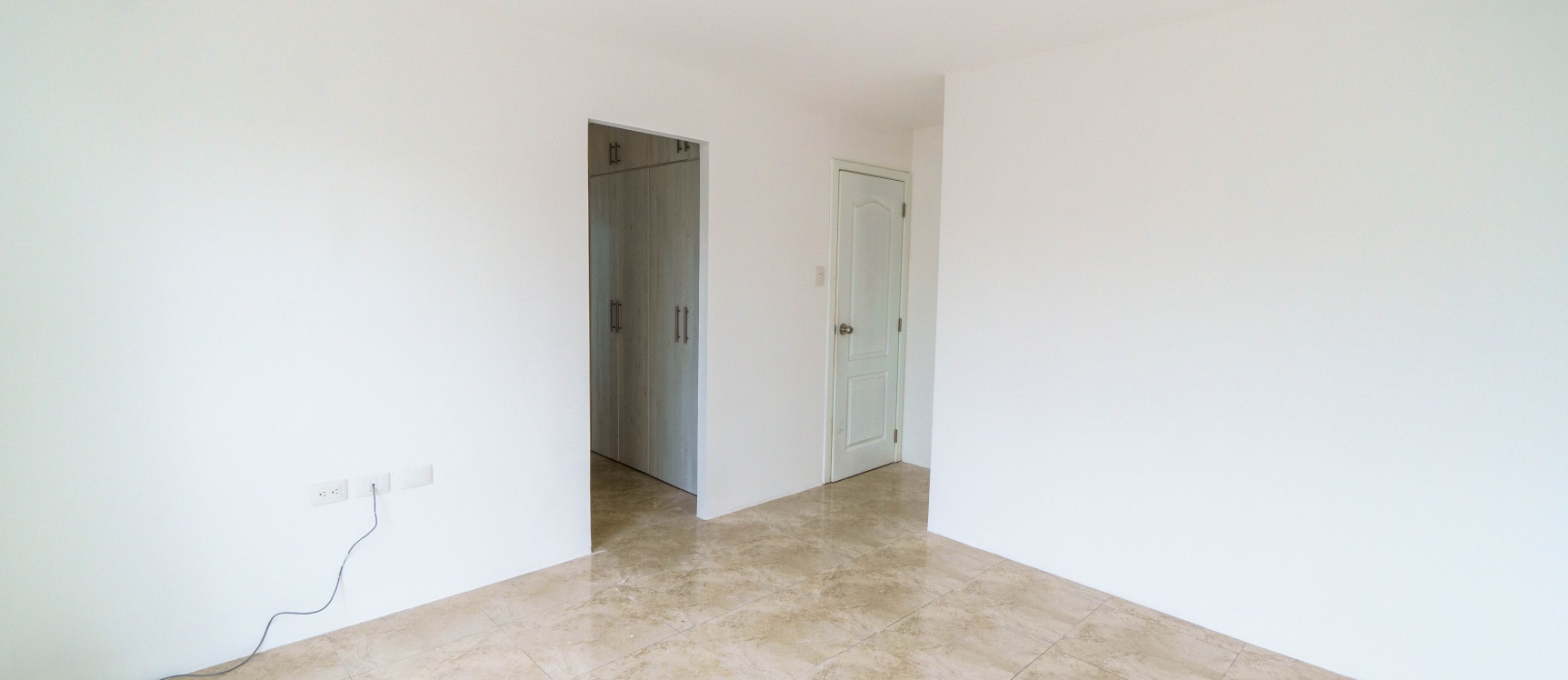 Casa en alquiler ubicada en Casa Laguna, Av. Febres Cordero. GeoBienes - Casa en alquiler ubicada en Casa Laguna, Av. Febres Cordero. - Plusvalia Guayaquil Casas de venta y alquiler Inmobiliaria Ecuador