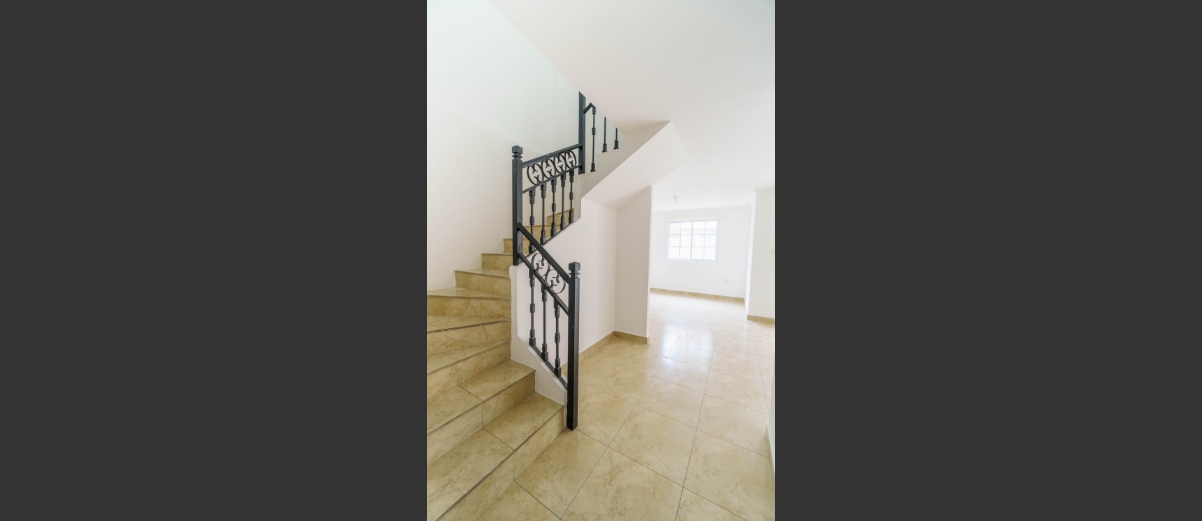 Casa en alquiler ubicada en Casa Laguna, Av. Febres Cordero. GeoBienes - Casa en alquiler ubicada en Casa Laguna, Av. Febres Cordero. - Plusvalia Guayaquil Casas de venta y alquiler Inmobiliaria Ecuador