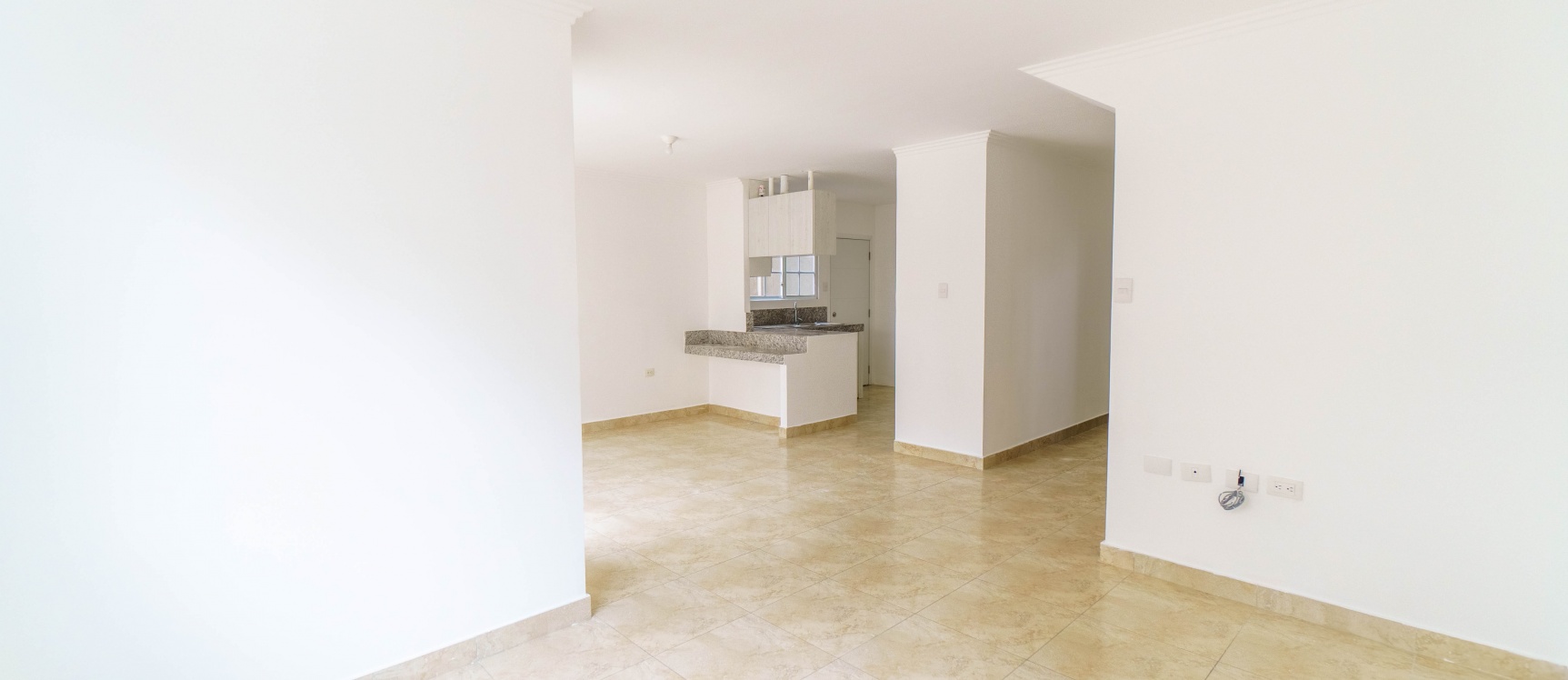 Casa en alquiler ubicada en Casa Laguna, Av. Febres Cordero. GeoBienes - Casa en alquiler ubicada en Casa Laguna, Av. Febres Cordero. - Plusvalia Guayaquil Casas de venta y alquiler Inmobiliaria Ecuador