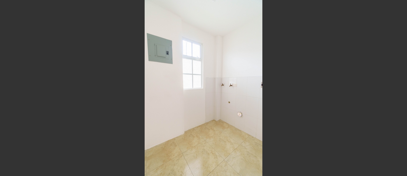 Casa en alquiler ubicada en Casa Laguna, Av. Febres Cordero. GeoBienes - Casa en alquiler ubicada en Casa Laguna, Av. Febres Cordero. - Plusvalia Guayaquil Casas de venta y alquiler Inmobiliaria Ecuador