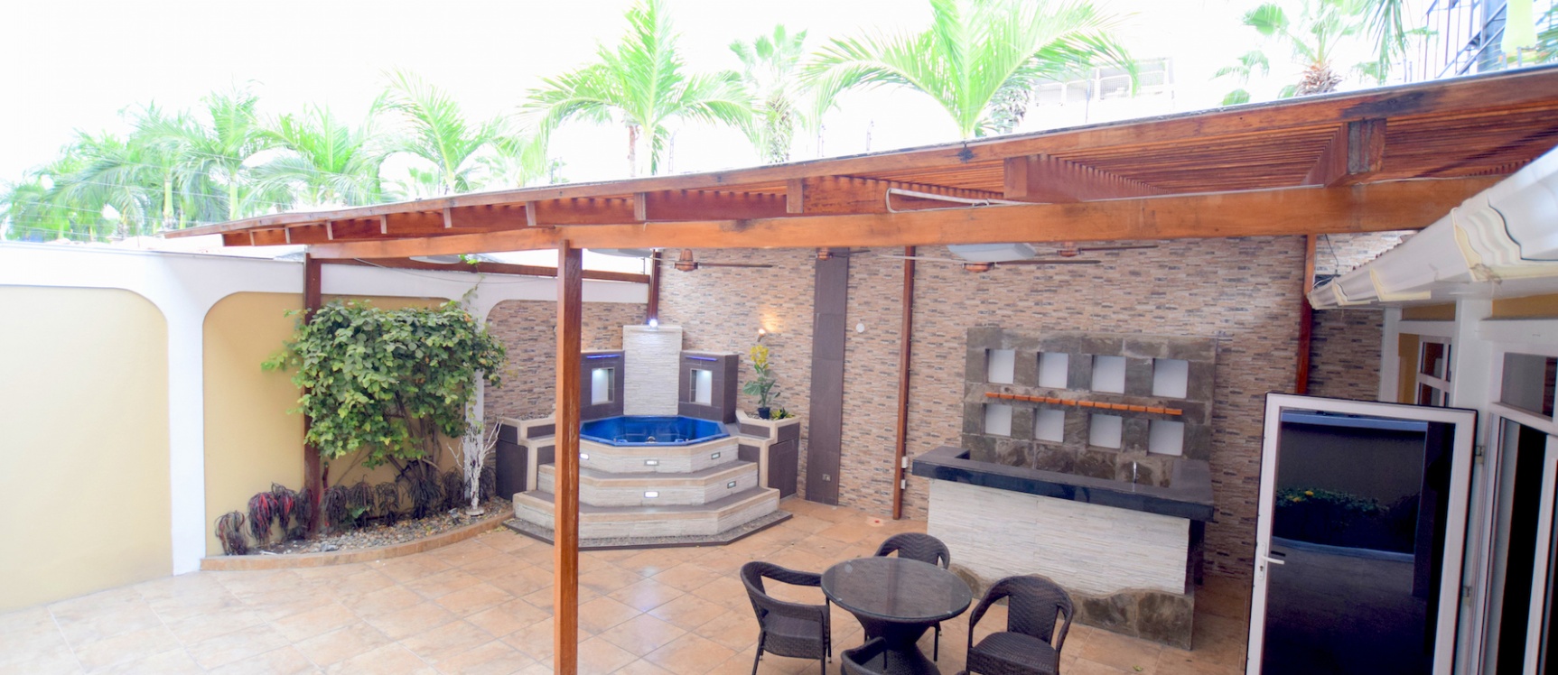 Casa en alquiler ubicada en Ciudad Colón, Norte de Guayaquil GeoBienes - Casa en alquiler ubicada en Ciudad Colón, Norte de Guayaquil - Plusvalia Guayaquil Casas de venta y alquiler Inmobiliaria Ecuador