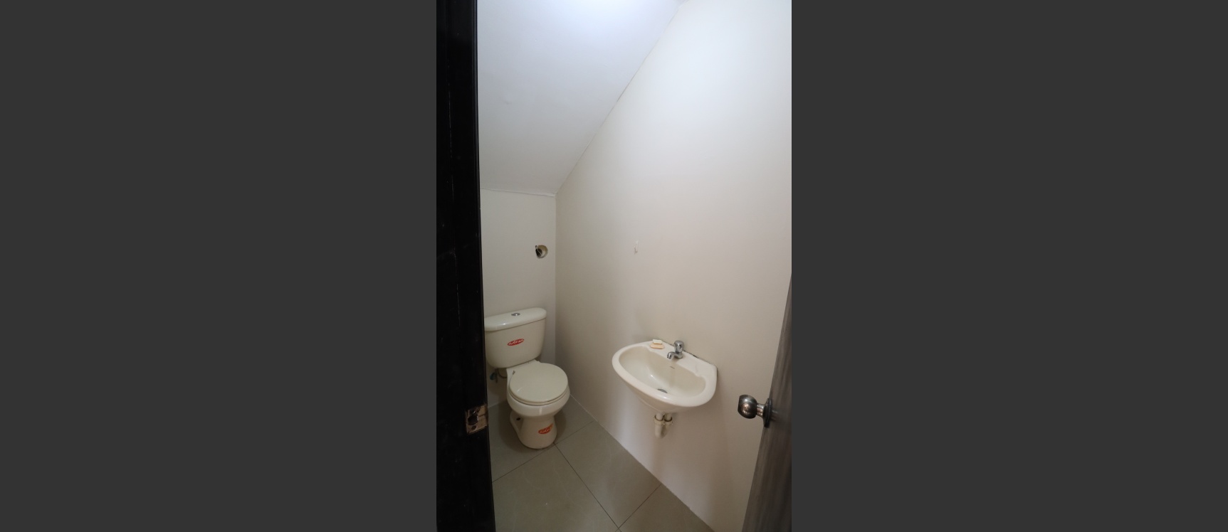 Casa en alquiler ubicada en la Urbanización La Rioja, Etapa Almeria GeoBienes - Casa en alquiler ubicada en la Urbanización La Rioja, Etapa Almeria - Plusvalia Guayaquil Casas de venta y alquiler Inmobiliaria Ecuador