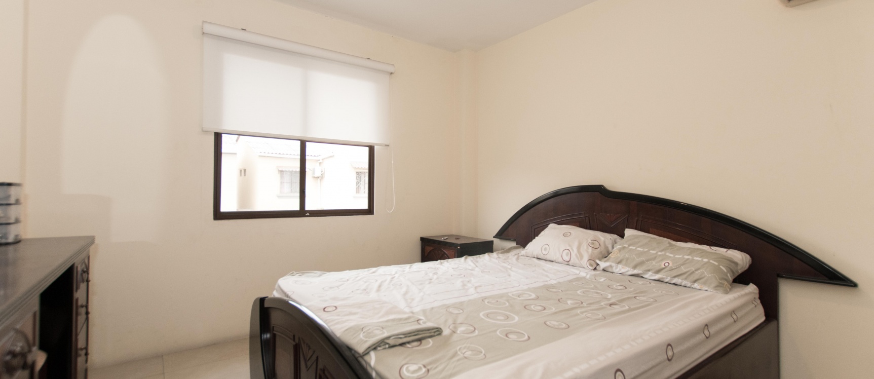 Casa en alquiler ubicada en la Urbanización La Rioja, Etapa Bolonia GeoBienes - Casa en alquiler ubicada en la Urbanización La Rioja, Etapa Bolonia - Plusvalia Guayaquil Casas de venta y alquiler Inmobiliaria Ecuador