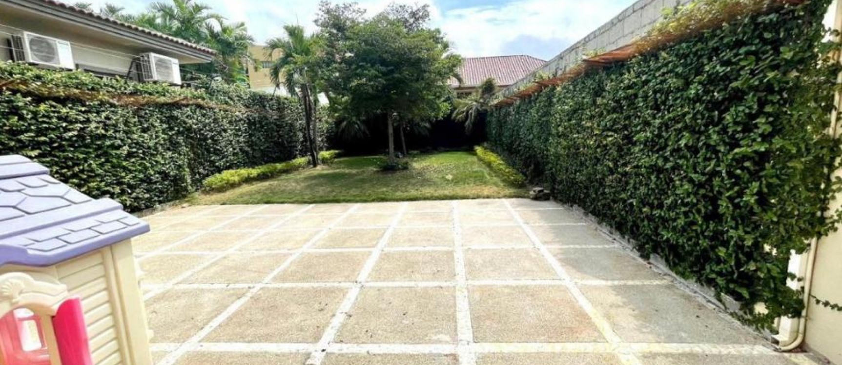 Casa en alquiler ubicada en la Urbanización Portofino, Vía a la Costa GeoBienes - Casa en alquiler ubicada en la Urbanización Portofino, Vía a la Costa - Plusvalia Guayaquil Casas de venta y alquiler Inmobiliaria Ecuador